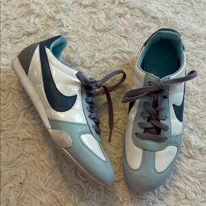 Nike ID Blue White and Grey 6.5 Sneakers